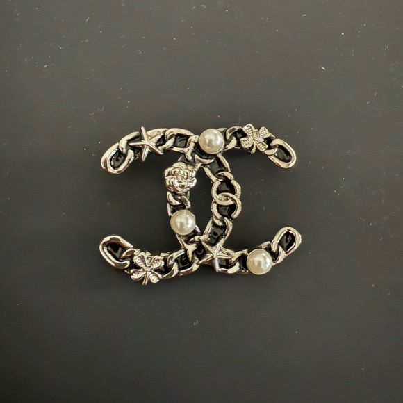 Brand new Chanel upcycled Elegant Silver and Pearl Brooch - Picture 1 of 2